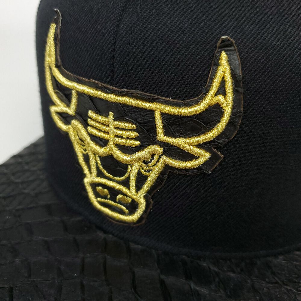 Chicago Bulls Mitchell & Ness NBA Snapback Hat Cap Fish Carp Skin Bill Black NWT - Picture 8 of 9